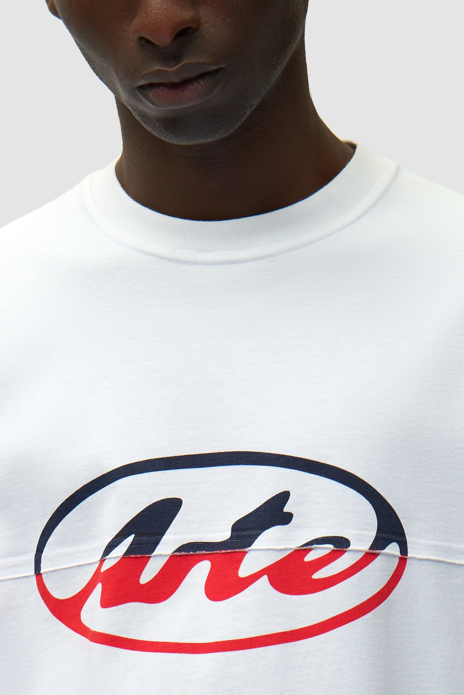 Circle Logo Cut T-shirt - White - Image 8