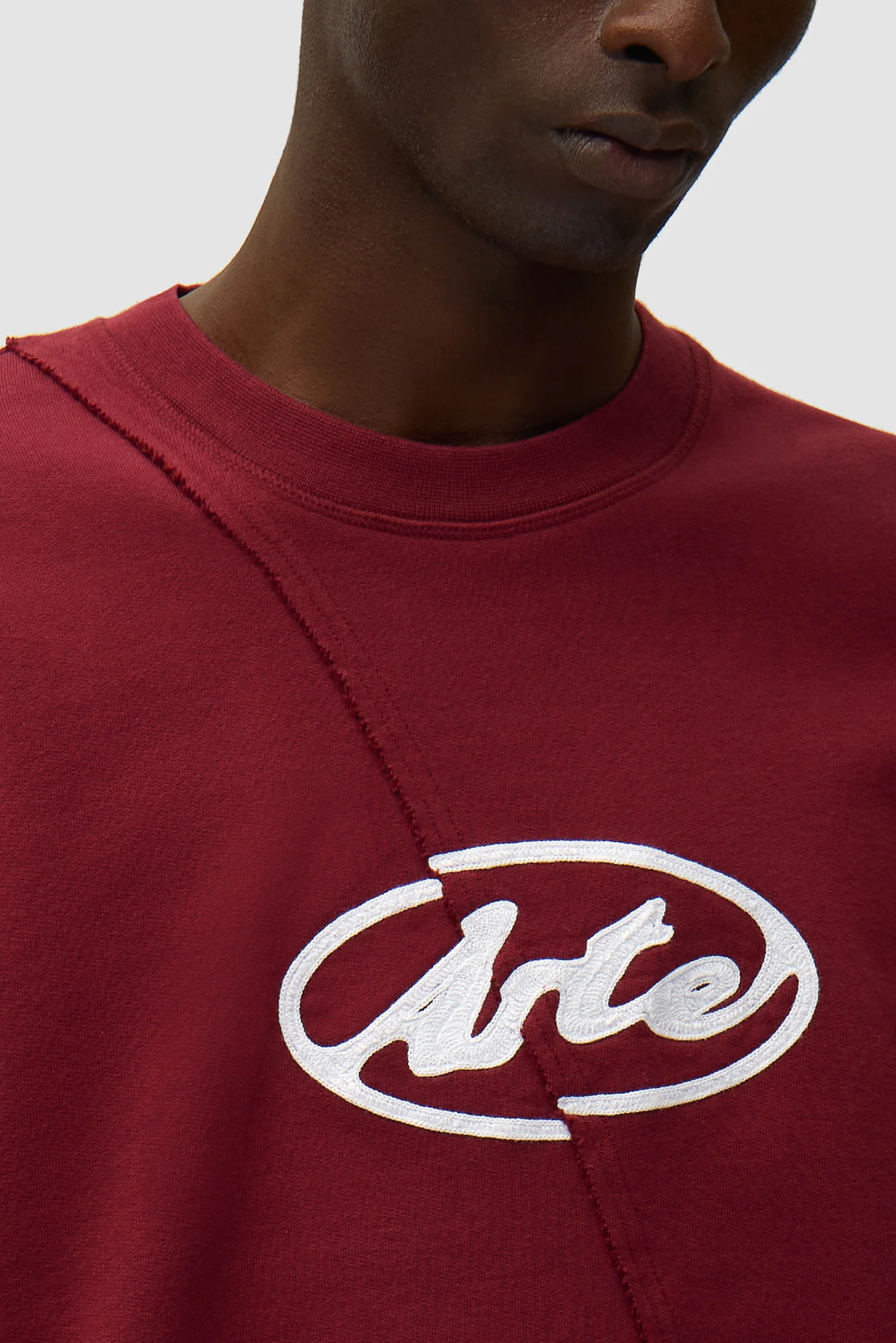 Circle Logo Embroidery Sweater - Bordeaux - Image 8