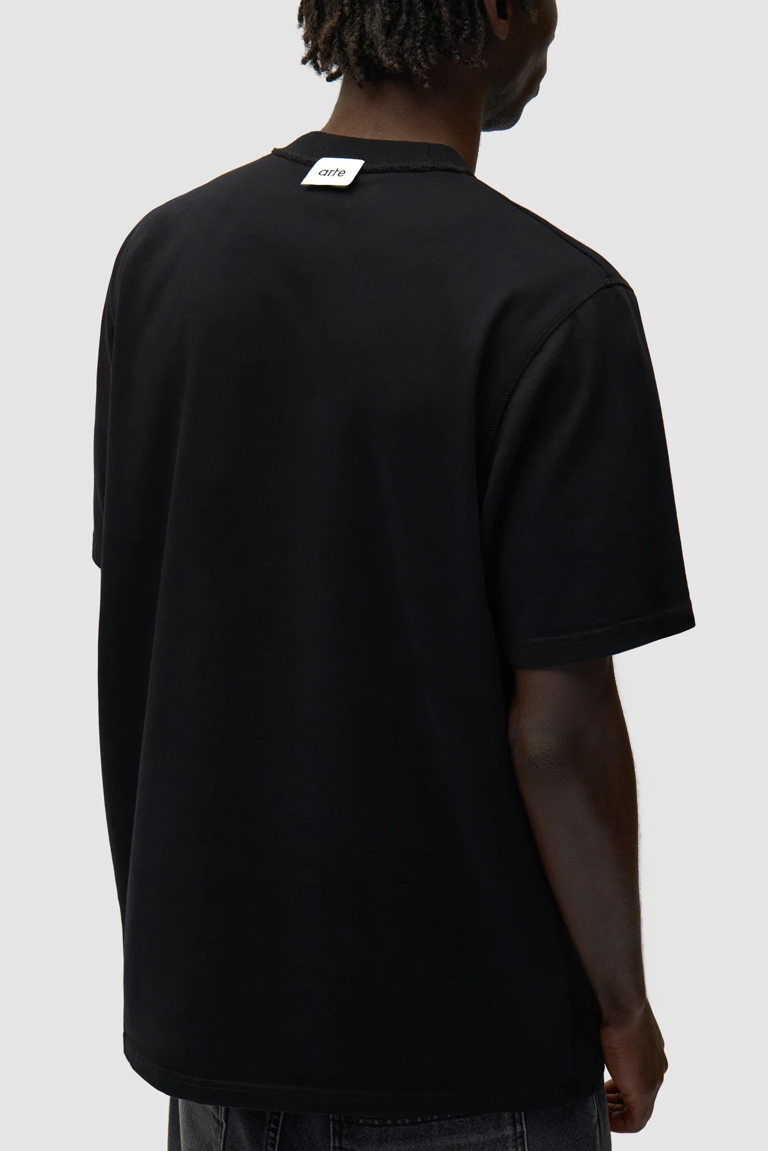 Reversible label T-shirt - Black - Image 8