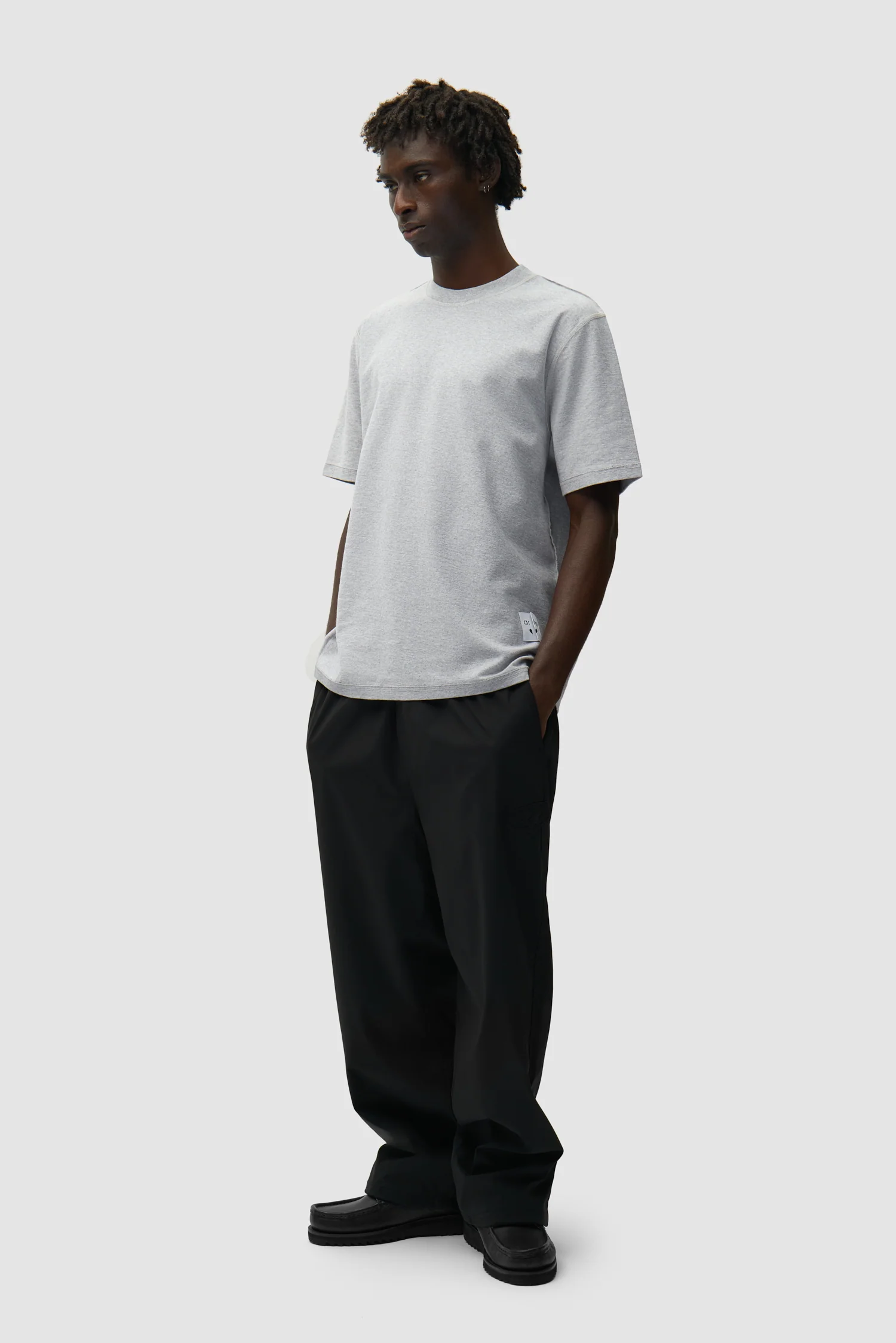 Reversible label T-shirt - Grey - Image 5